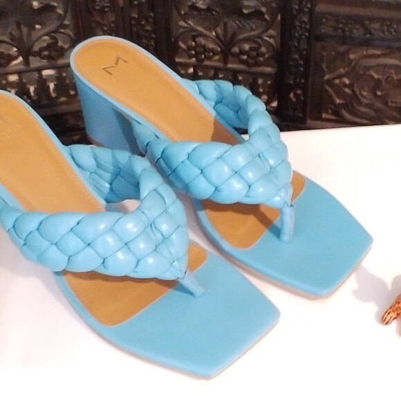 Womens Marc Fisher Blue Sandals Size 6.5 - Picture 2 of 7